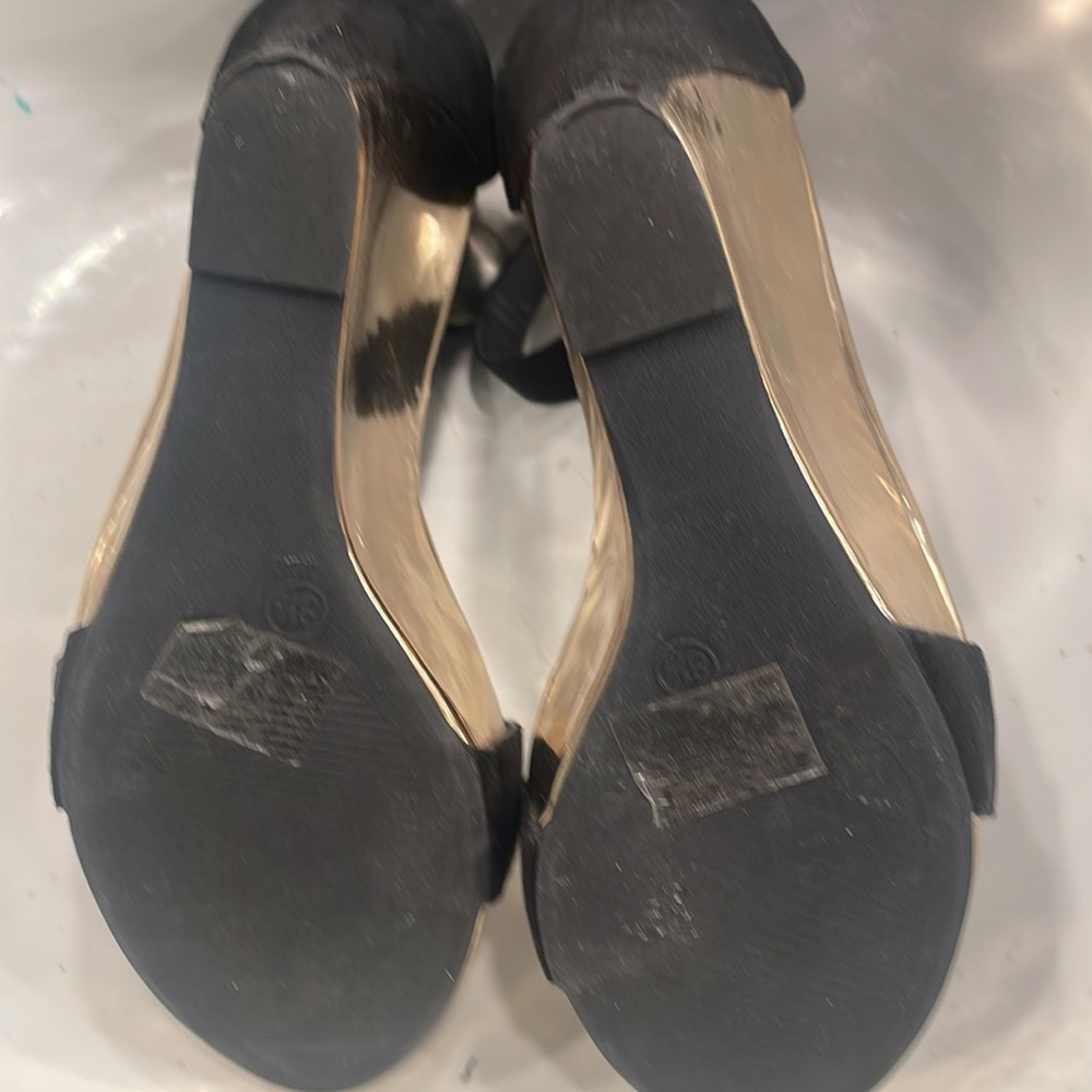 Sexy gold and black wedges size 81/2 - Picture 5 of 5